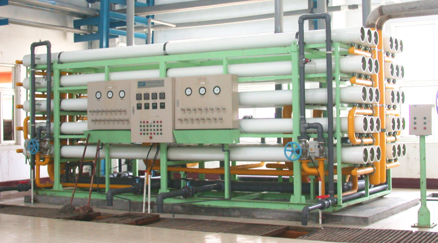 萬錦新能源雙級反滲透純水設(shè)備項(xiàng)目